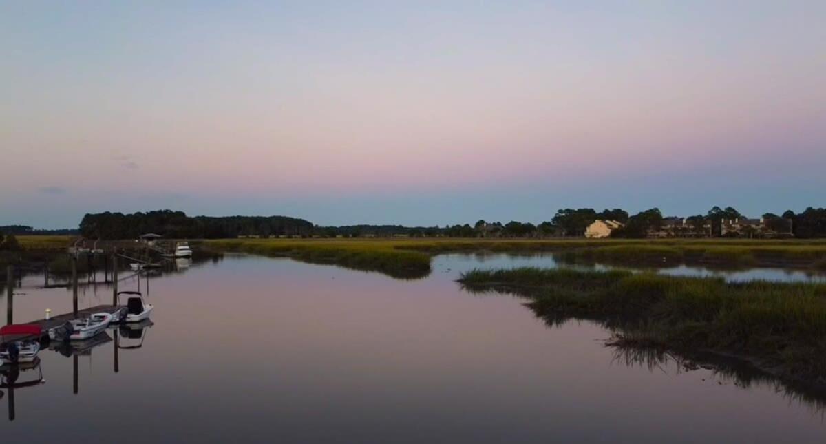 Retro Rainbow At Herb River-Orange Oasis #2-Upstairs Savannah Bagian luar foto