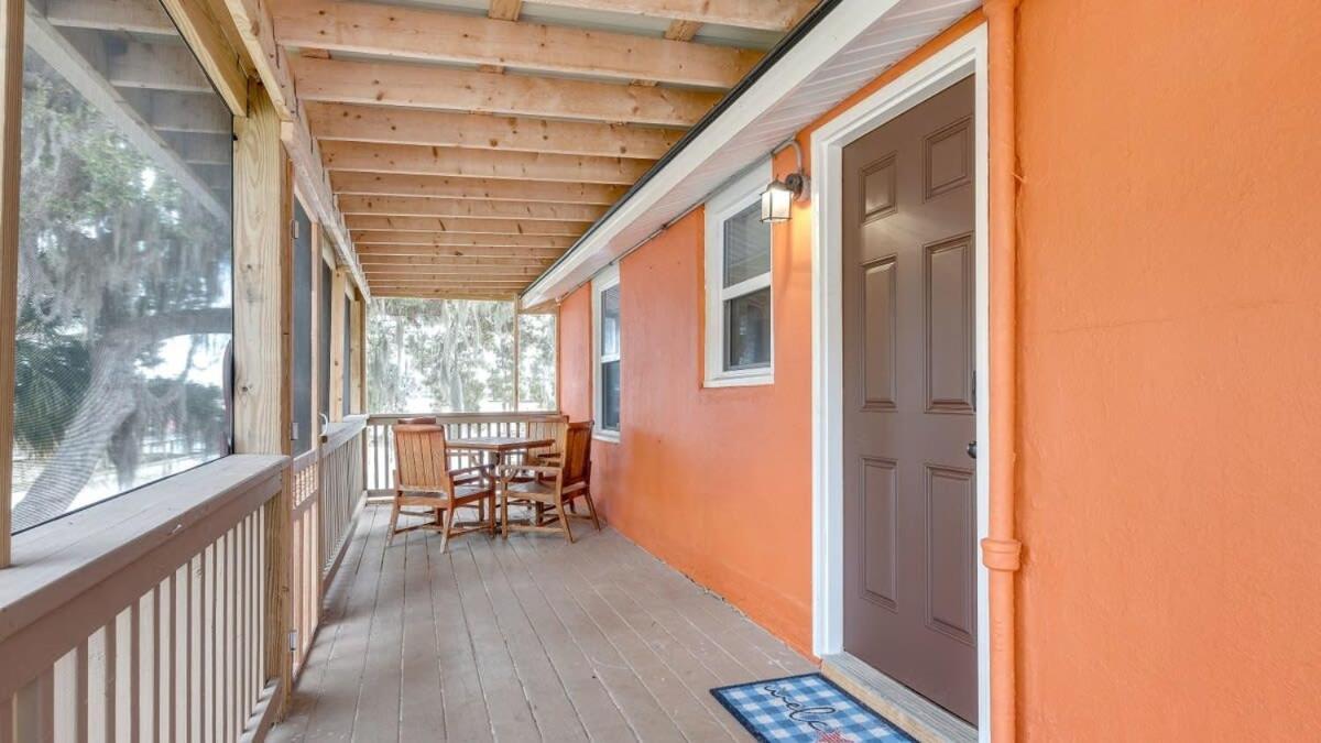 Retro Rainbow At Herb River-Orange Oasis #2-Upstairs Savannah Bagian luar foto