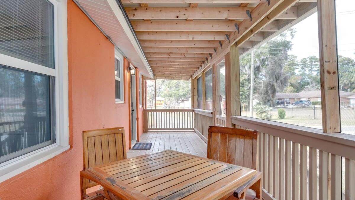 Retro Rainbow At Herb River-Orange Oasis #2-Upstairs Savannah Bagian luar foto